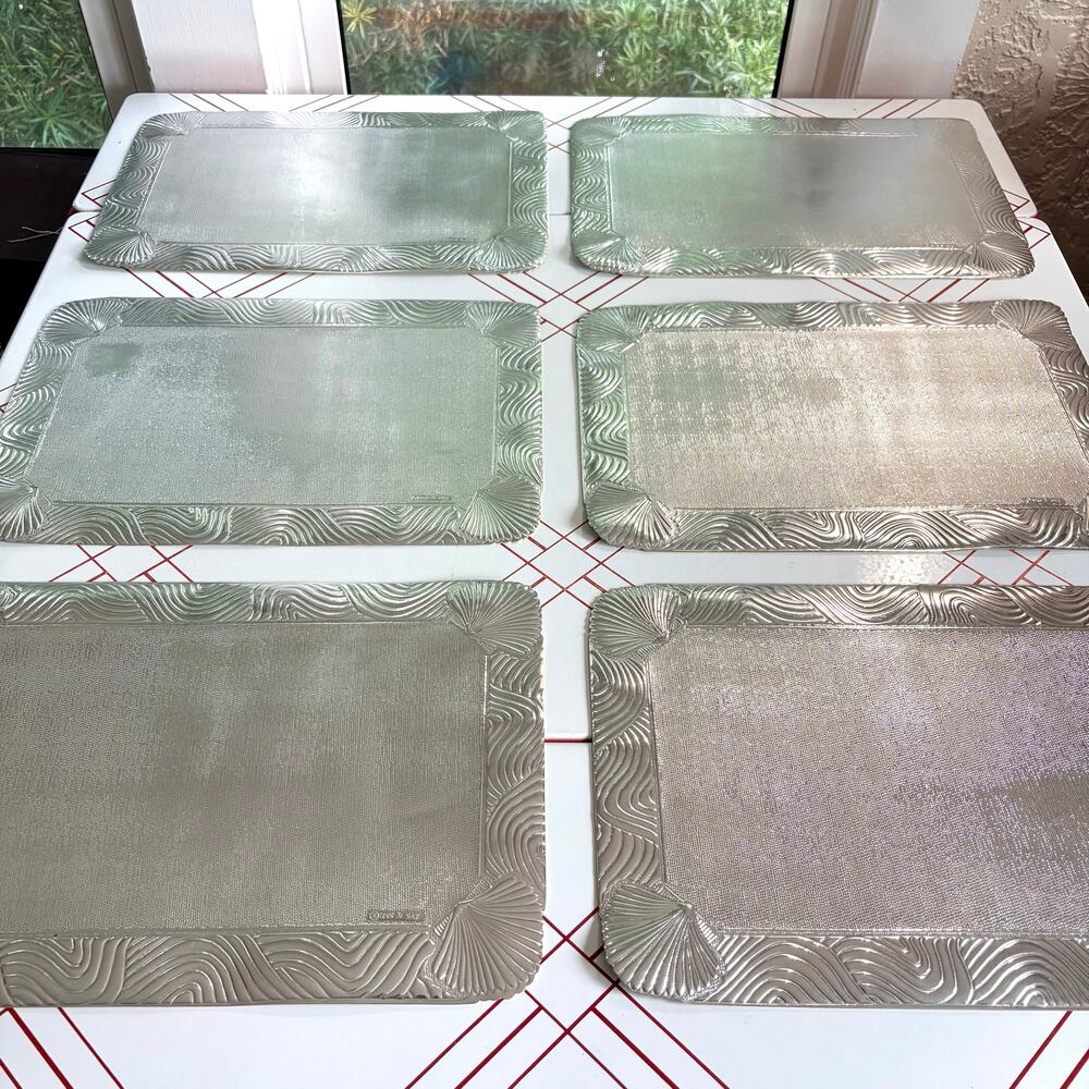 Vintage Town & Country Silver Shell Wave Placemats Set of 6 12x18
